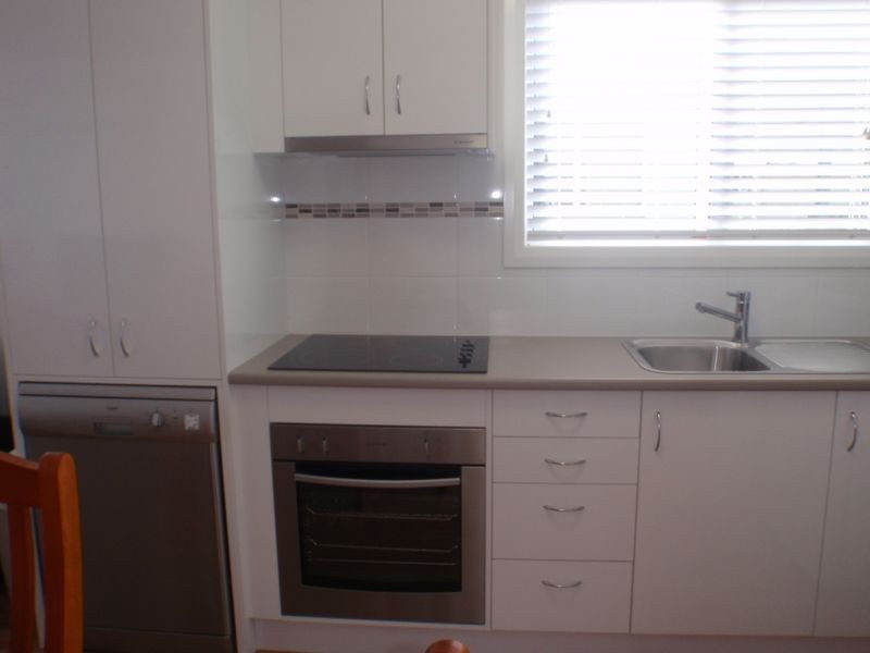 2/86 Chrystal Street, Roma QLD 4455