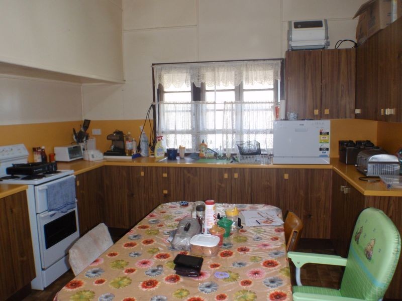 32-36 Lewis Street, Roma QLD 4455