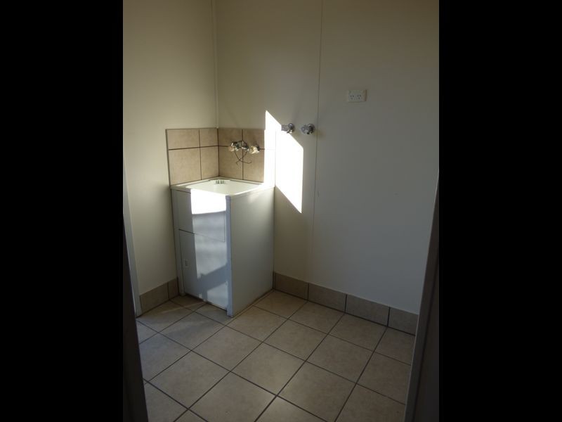 2 Shumba Avenue, Roma QLD 4455