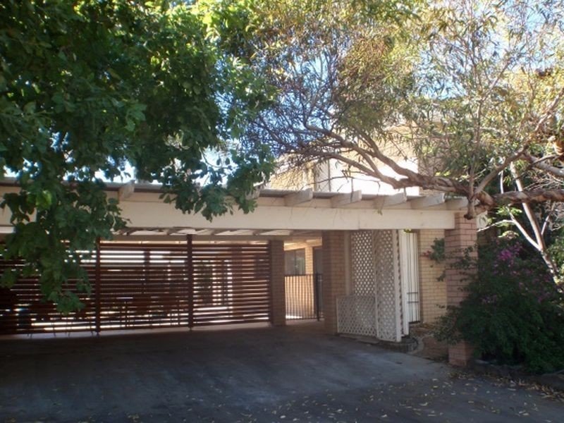 13 Alexander Avenue, Roma QLD 4455