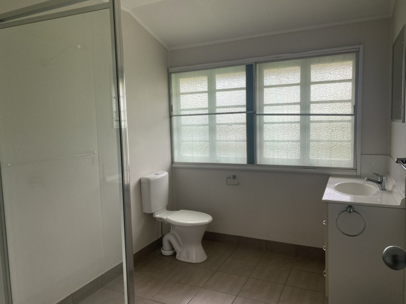 35 Bowen Street, Roma QLD 4455