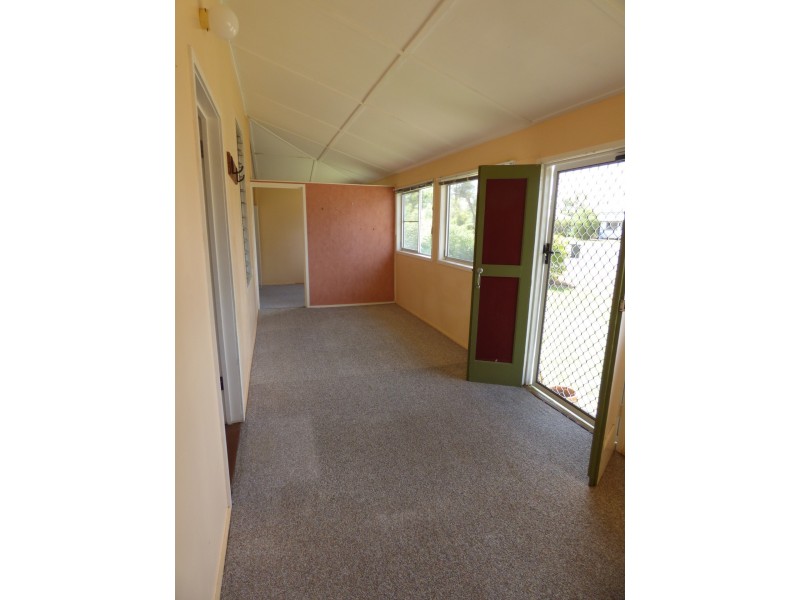 20 Conlan Street, Roma QLD 4455