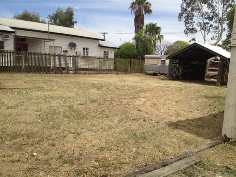 158 McDowall Street, Roma QLD 4455