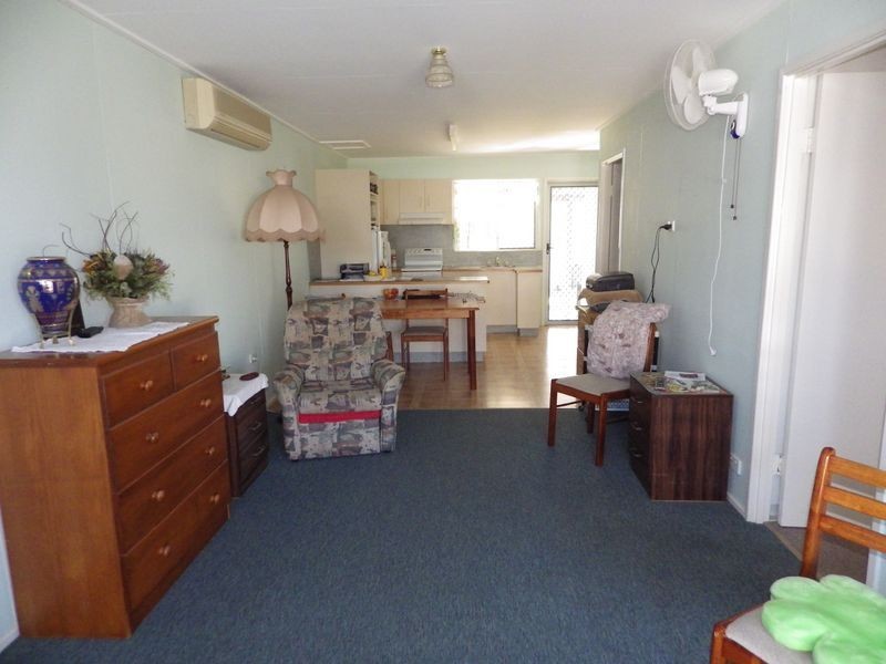 2/4a Eva Street, Roma QLD 4455
