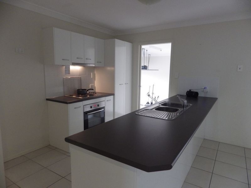 4 Webb Court, Roma QLD 4455