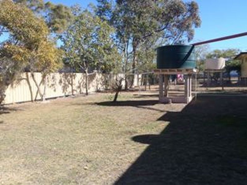 8 Foott Street, Roma QLD 4455