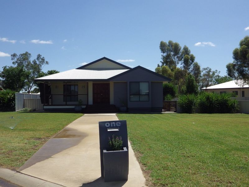 1 Norman Court, Roma QLD 4455