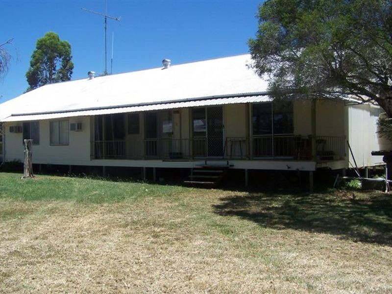 ‘Cornwall’ Orallo Road, Roma QLD 4455