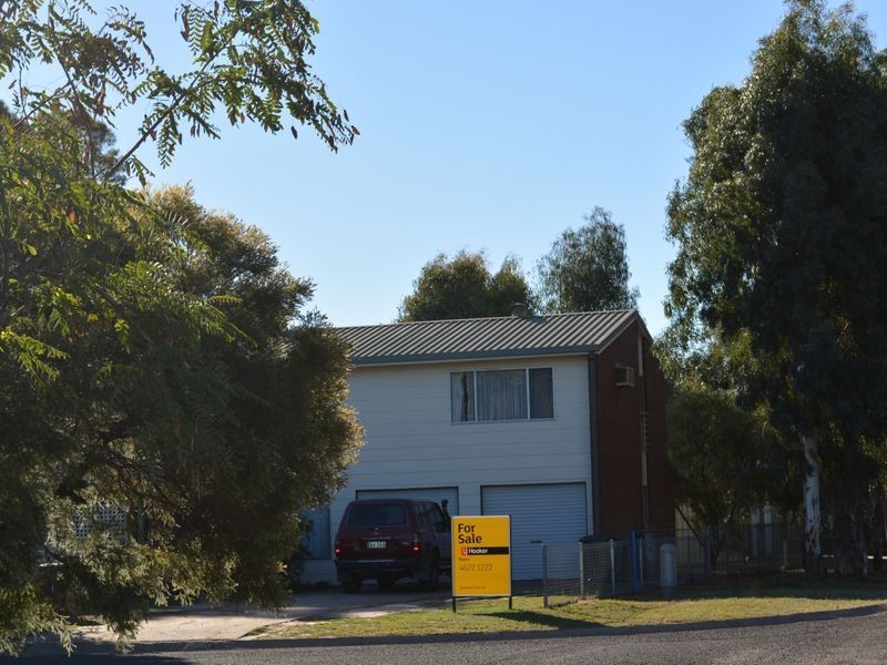 1 Taylor Street, Roma QLD 4455
