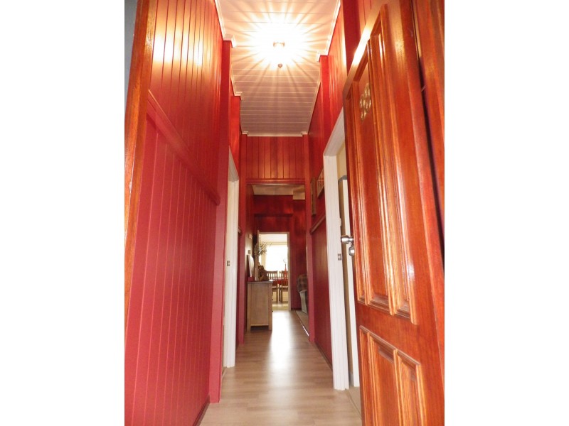 33 Hoffman Street, Roma QLD 4455