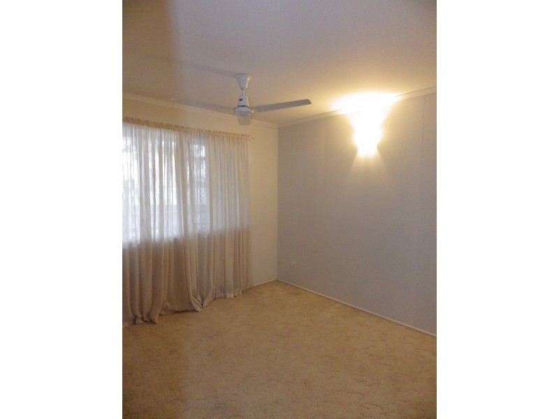 6 Cottell Street, Roma QLD 4455