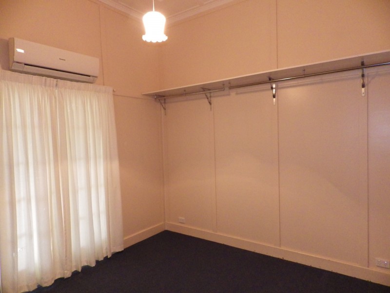 7 William Street, Roma QLD 4455