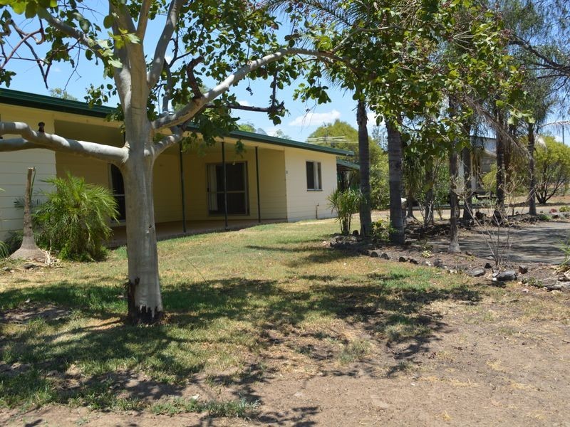 22-24 Beitz Street, Roma QLD 4455