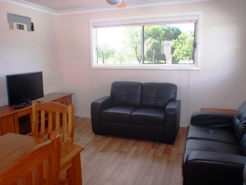 4/86 Chrystal Street, Roma QLD 4455