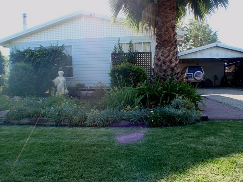 10 Rosedale Close, Roma QLD 4455