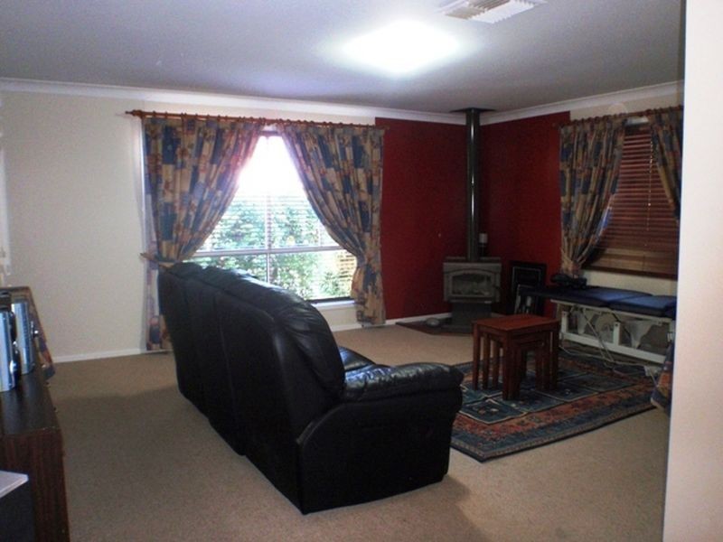 10 Rosedale Close, Roma QLD 4455