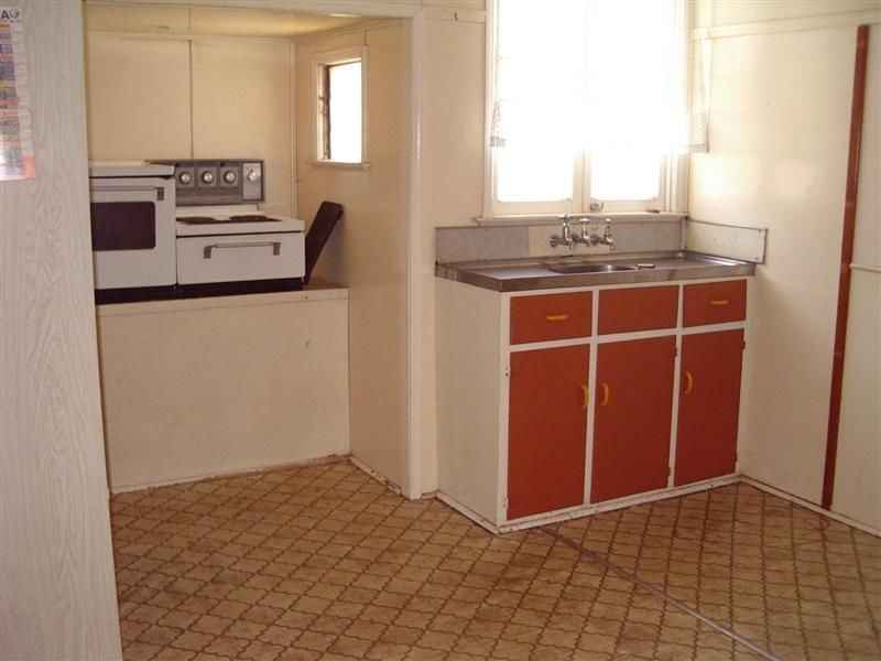 41 Raglan Street, Roma QLD 4455