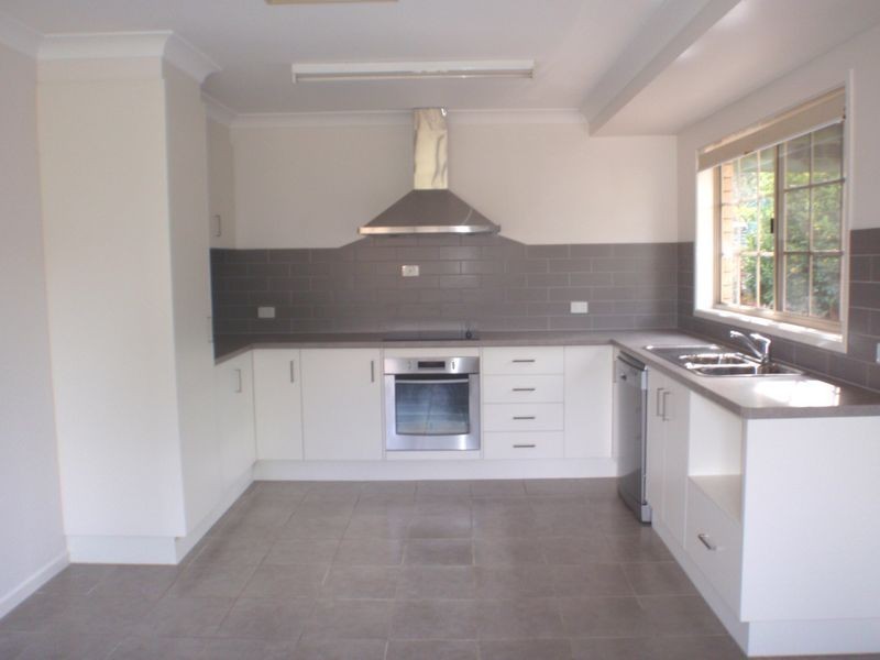 25 Alexander Avenue, Roma QLD 4455