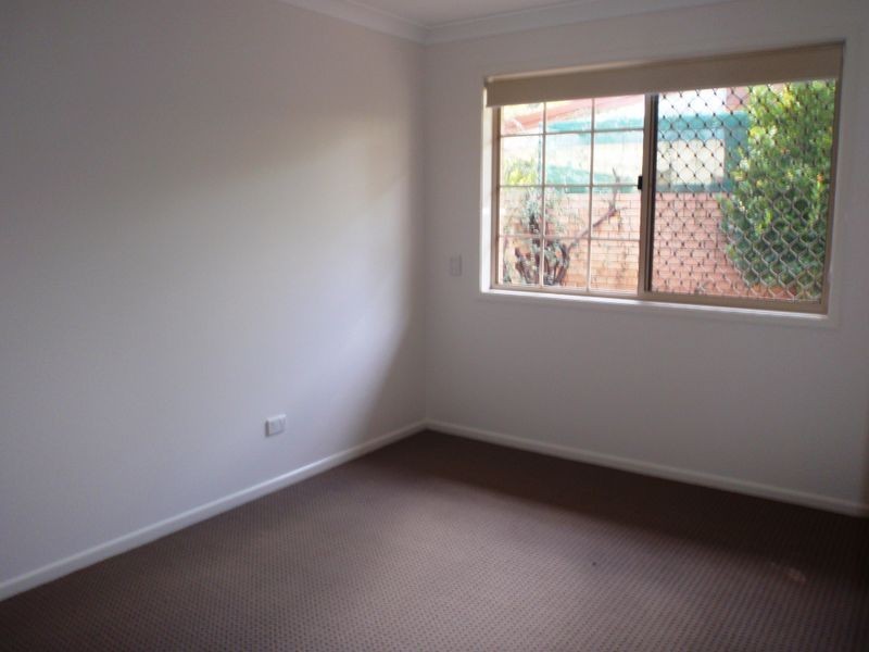 25 Alexander Avenue, Roma QLD 4455