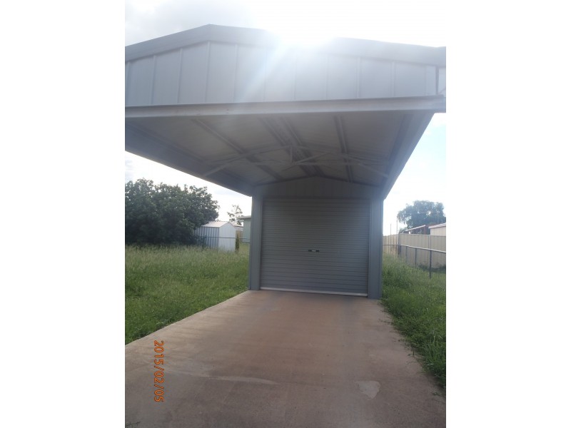 45 Downs Street, Roma QLD 4455