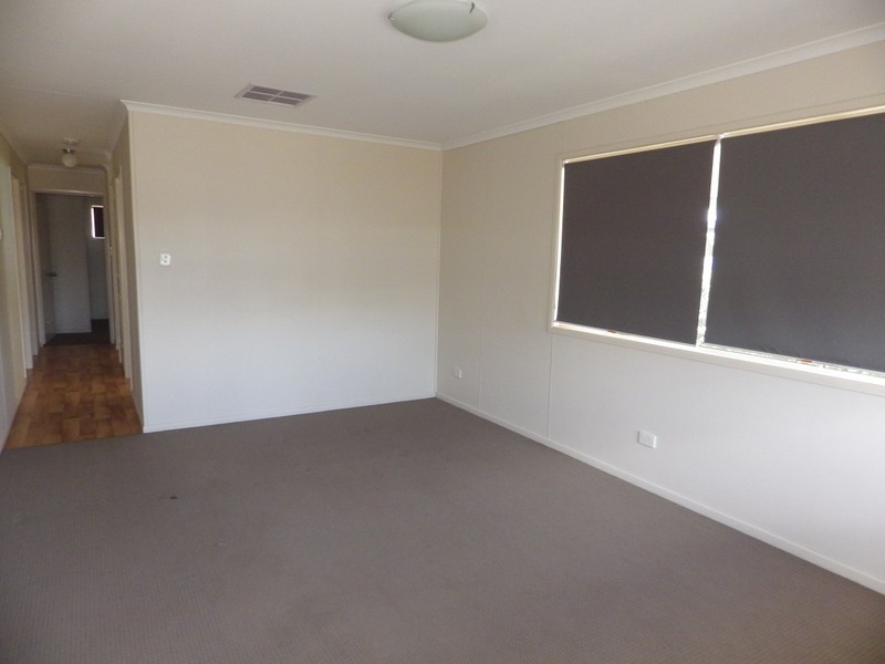 34 South Street, Roma QLD 4455