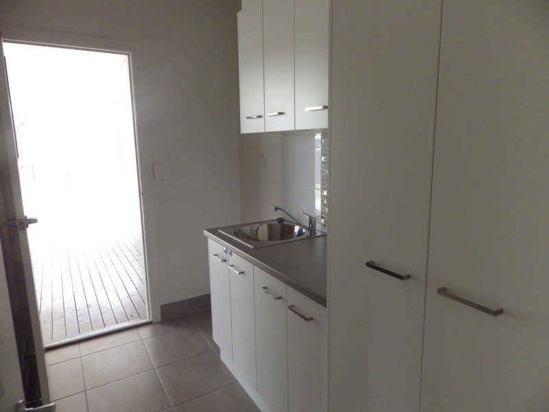 1 Saunders Street, Roma QLD 4455