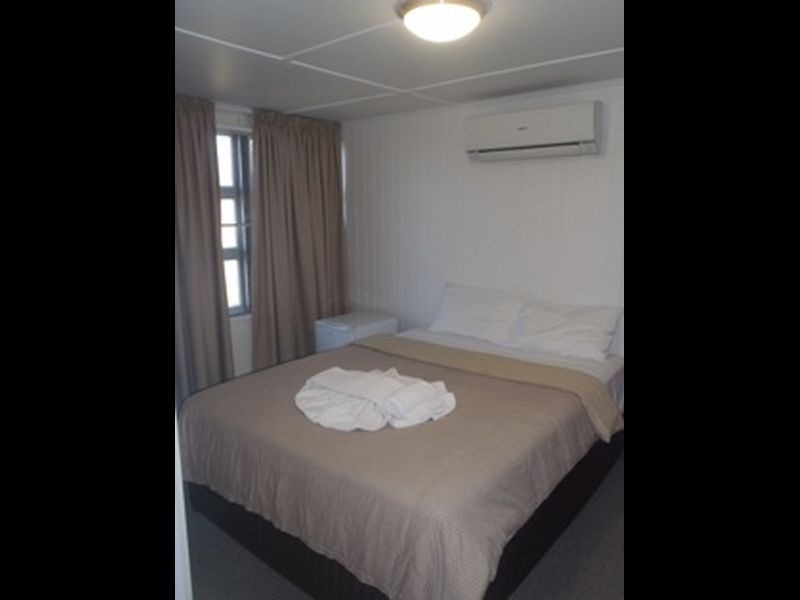 35 Bowen Street, Roma QLD 4455