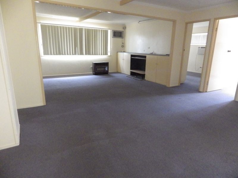 17 Beitz Street, Roma QLD 4455