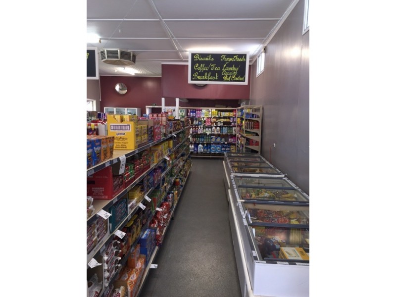 80 Burrowes Street, Surat QLD 4417