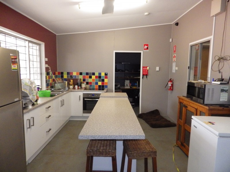 80 Burrowes Street, Surat QLD 4417