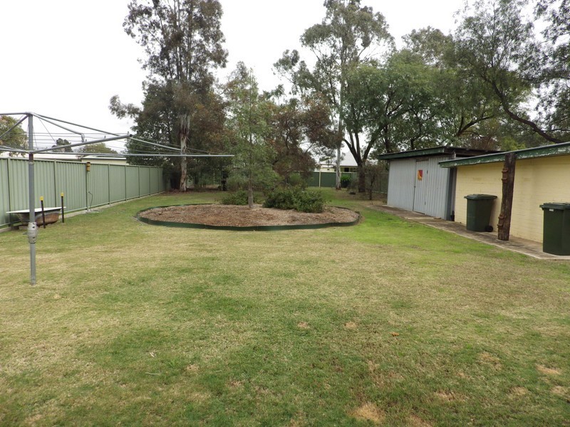 21 McEwan Street, Roma QLD 4455