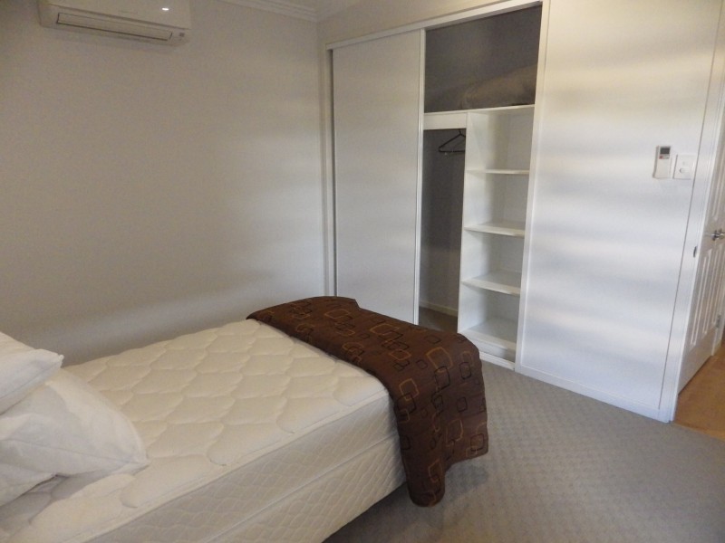 107 Wyndham Street, Roma QLD 4455
