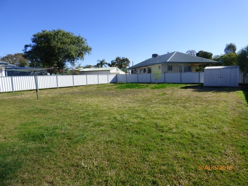 103 Quintin Street, Roma QLD 4455