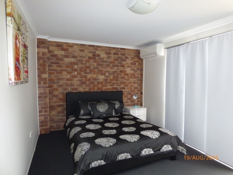 Unit 2/105 Bowen Street, Roma QLD 4455