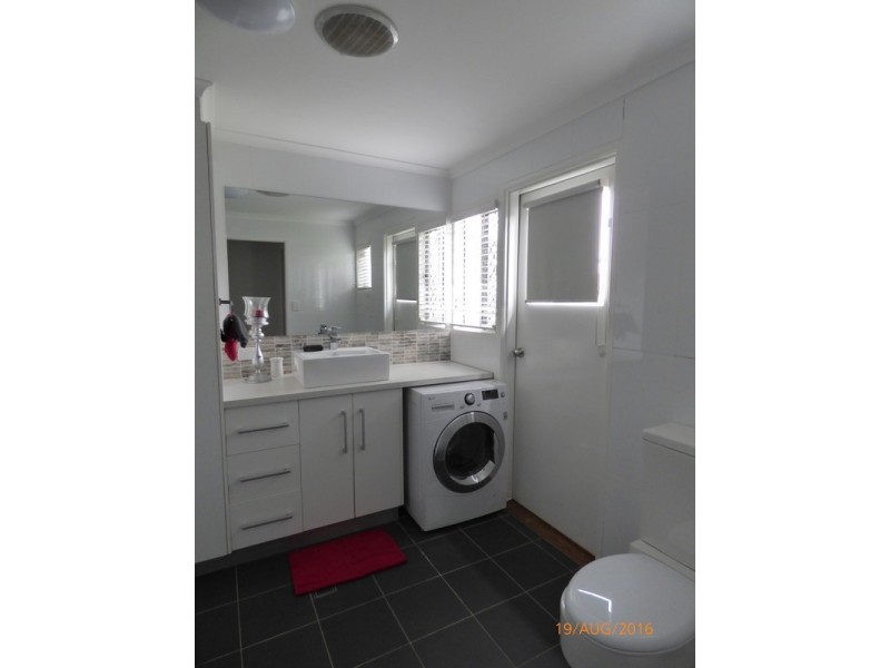 Unit 2/105 Bowen Street, Roma QLD 4455