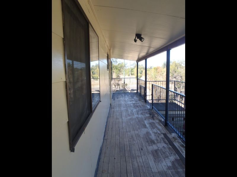 3 Tiffin Street, Roma QLD 4455