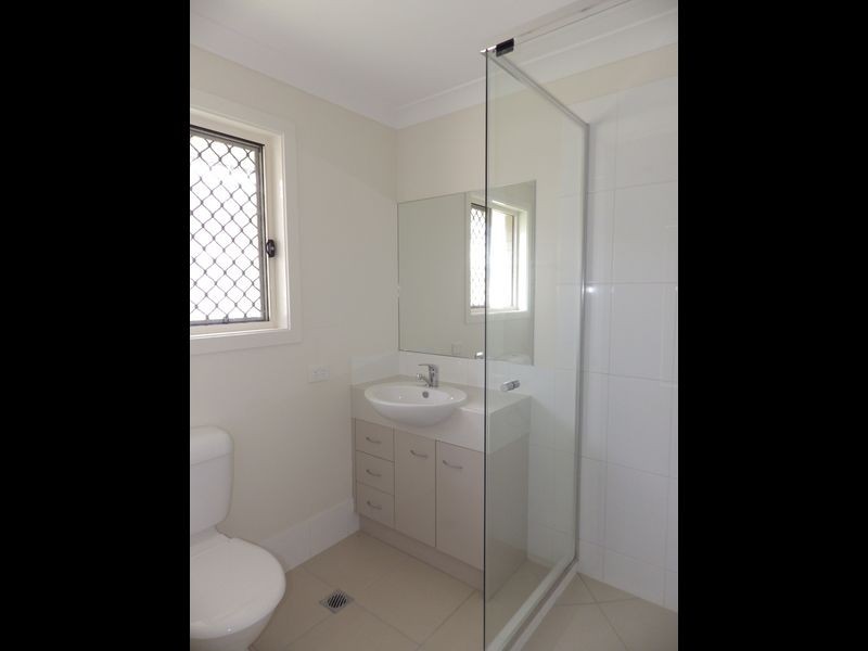 21 Ivy Street, Roma QLD 4455