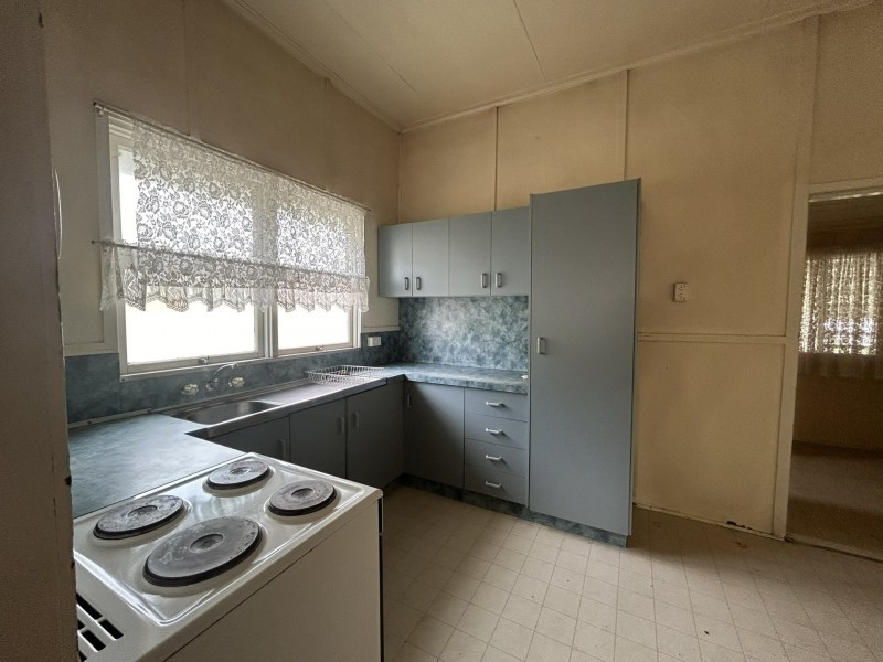 1/54 Chrystal Street, Roma QLD 4455