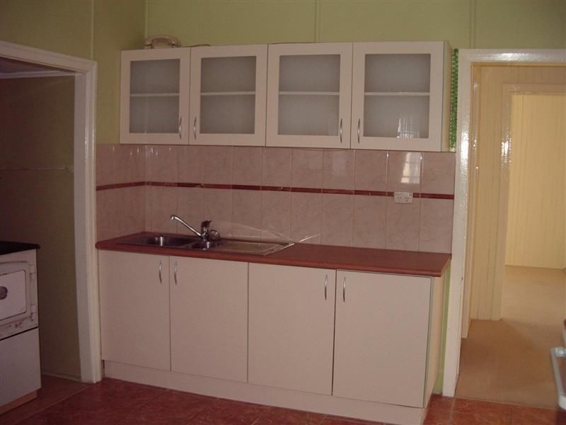 18 Fowles Street, Roma QLD 4455