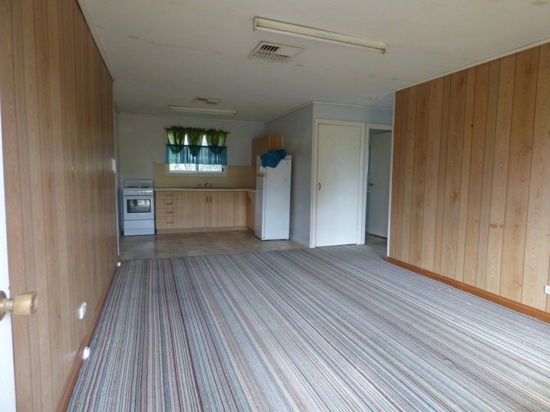 Unit 2/272 Edwardes Street, Roma QLD 4455