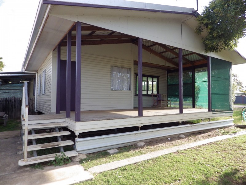 31 Annandale Street, Injune QLD 4454