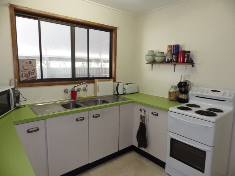 25 Lovell Street, Roma QLD 4455