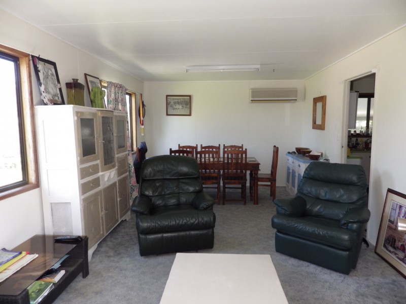 25 Lovell Street, Roma QLD 4455