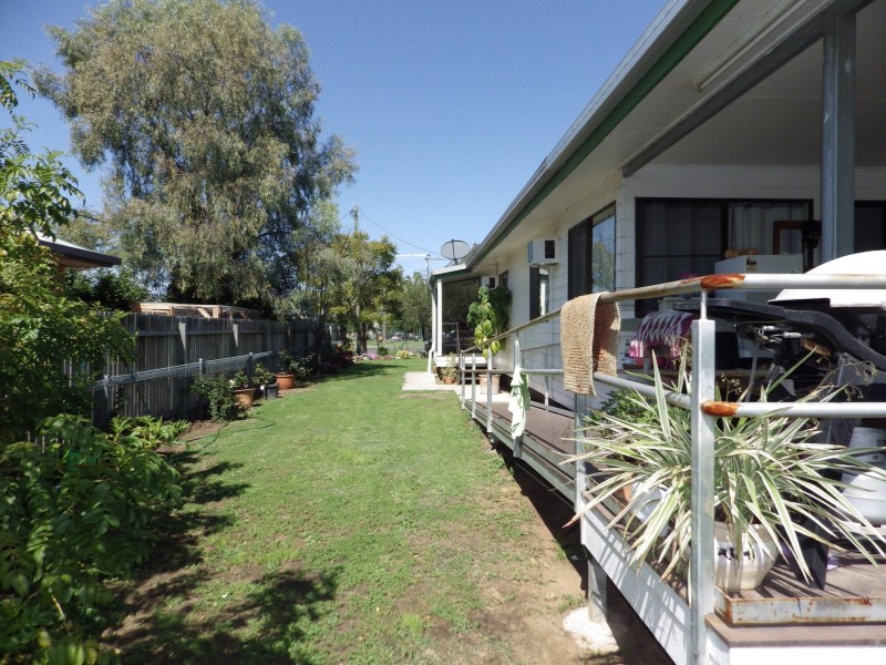 25 Lovell Street, Roma QLD 4455