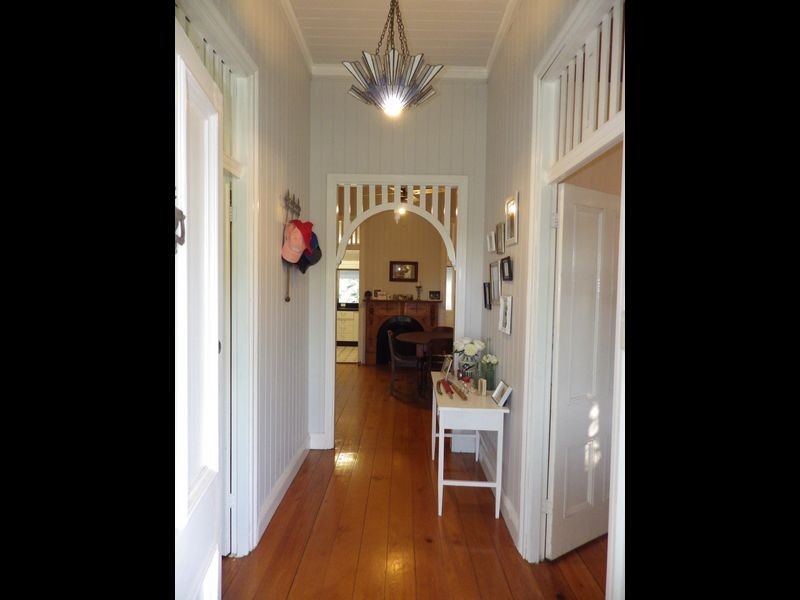 62 Raglan Street, Roma QLD 4455