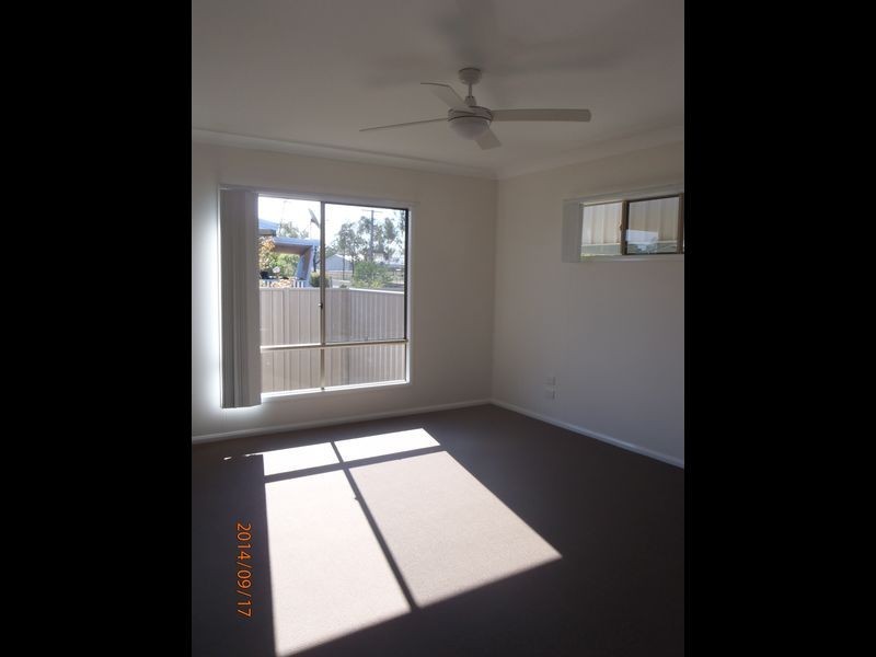 2/2 Russell Street, Roma QLD 4455