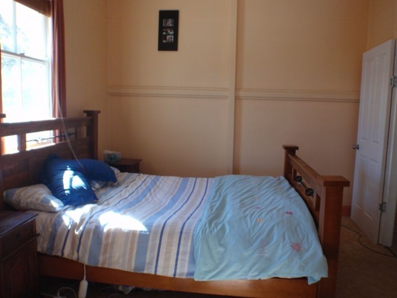 22 Hunter Street, Roma QLD 4455