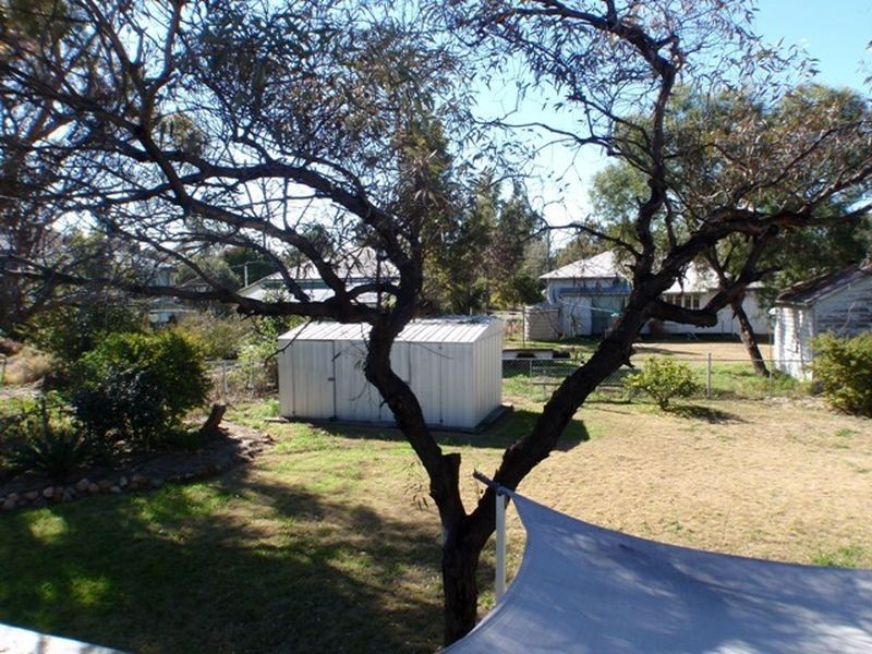 22 Hunter Street, Roma QLD 4455