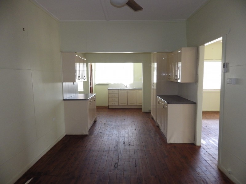 3-5 Gregory Street, Roma QLD 4455