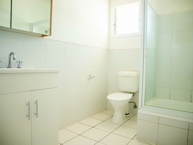 128 Currey Street, Roma QLD 4455